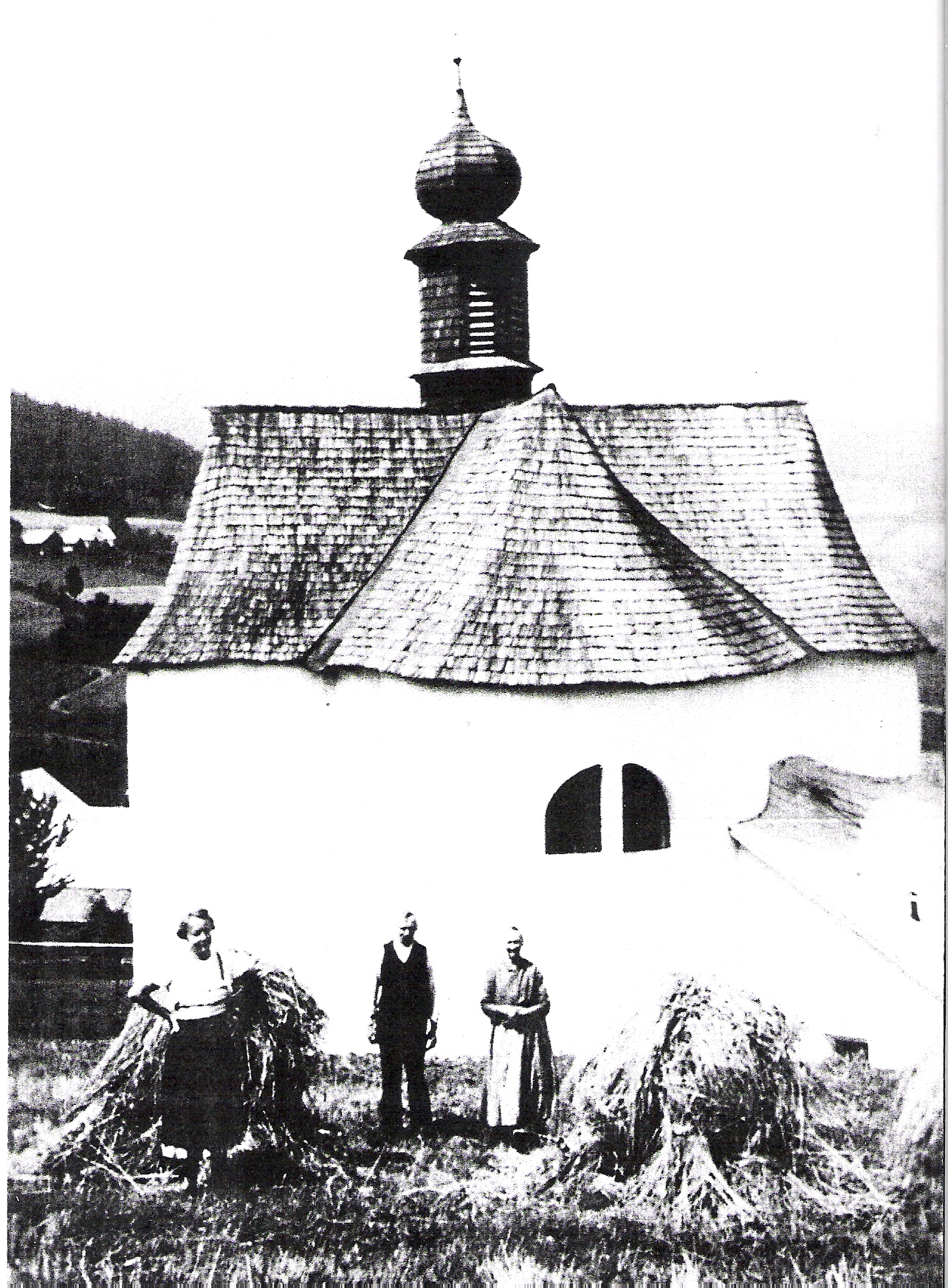 Kreuzwinkel - kostel sv.Kříže.jpg